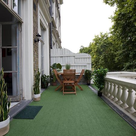 Large 2 Beds Flat Overlooking Clapham Common Park Londyn Zewnętrze zdjęcie