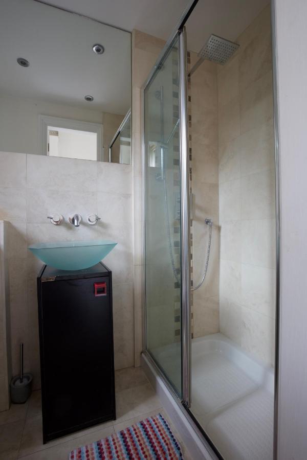 Large 2 Beds Flat Overlooking Clapham Common Park Londyn Zewnętrze zdjęcie