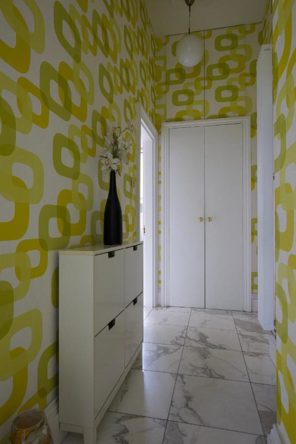 Large 2 Beds Flat Overlooking Clapham Common Park Londyn Zewnętrze zdjęcie
